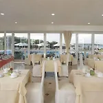 Grand Costa Brada Hotel