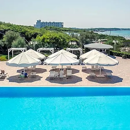 Grand Costa Brada Hotel